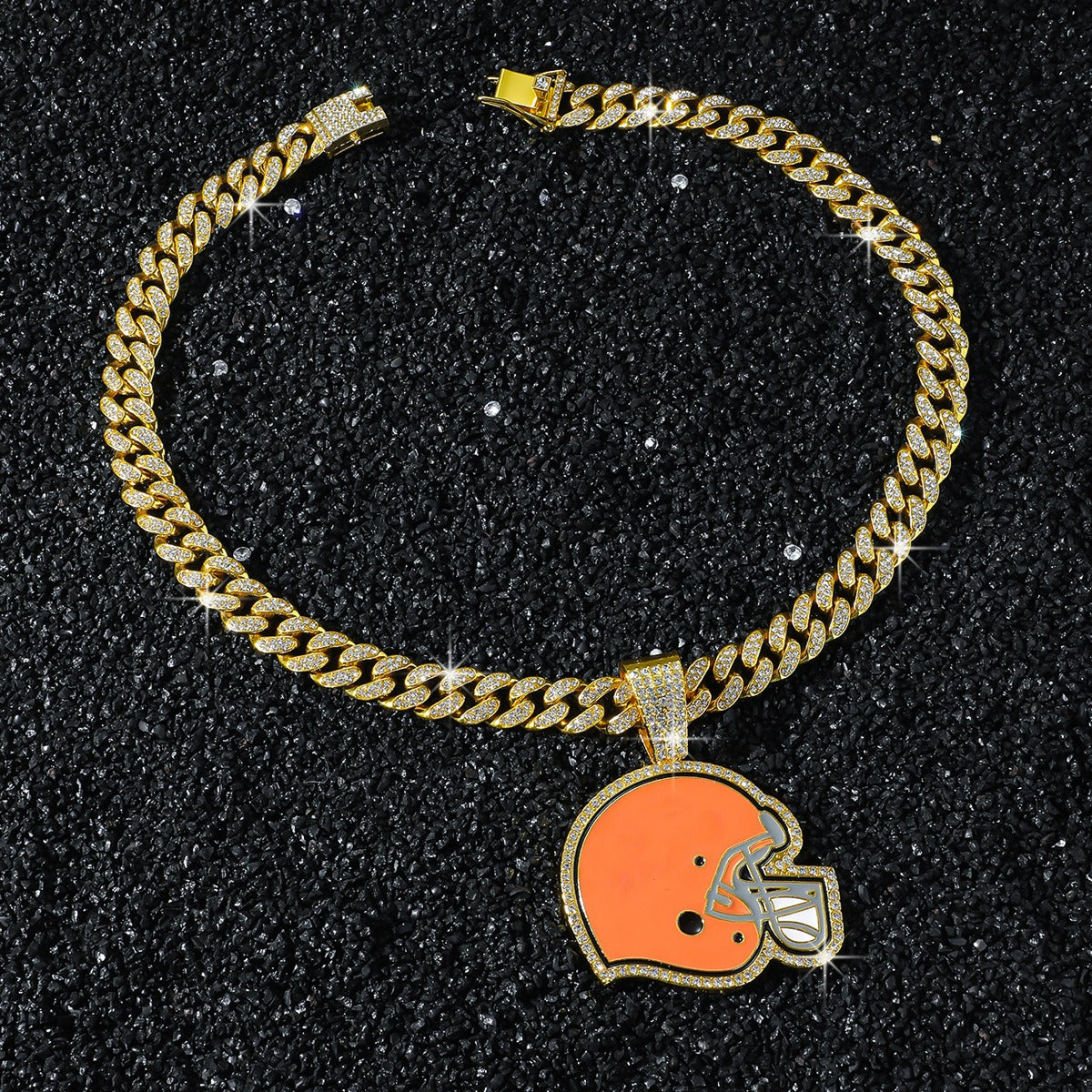 Cleveland Browns team logo hip-hop Cuban chain pendant necklace for men and women, trendy brand, Cuban necklace, football fan, team logo hip-hop Cuban chain pendant necklace for men and women, trendy brand
