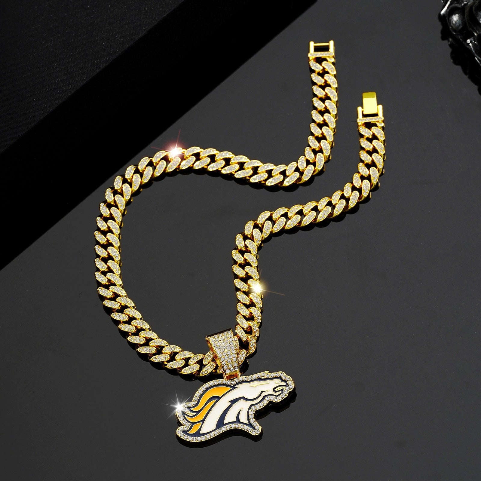 Denver Broncos  Men's Punk Hip Hop Cuban Chain Animal Wolf PendanNecklace