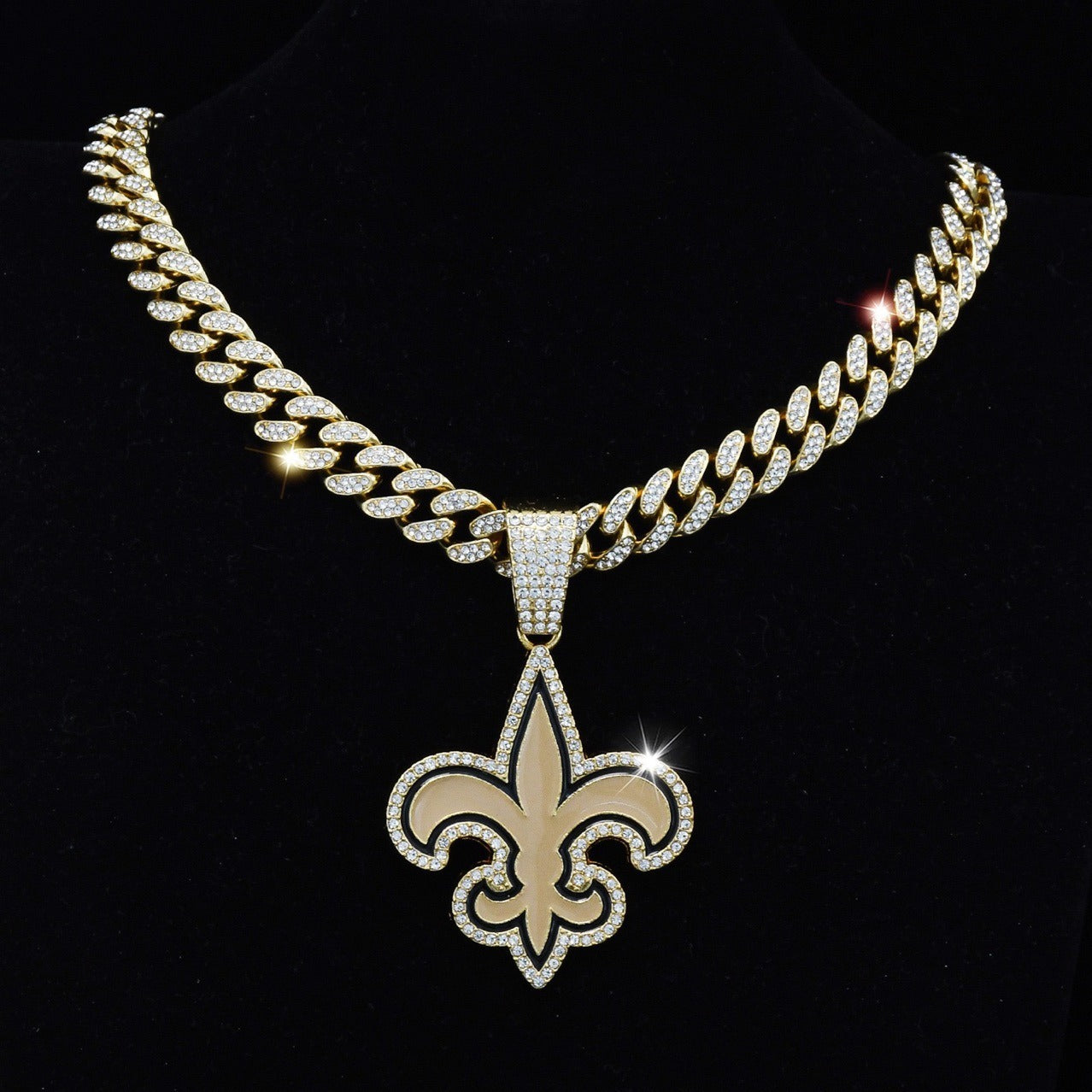 Orlando Saints team logo hip-hop Cuban chain pendant necklace for men and women, trendy brand, Cuban necklace, football fan, team logo hip-hop Cuban chain pendant necklace for men and women, trendy brand