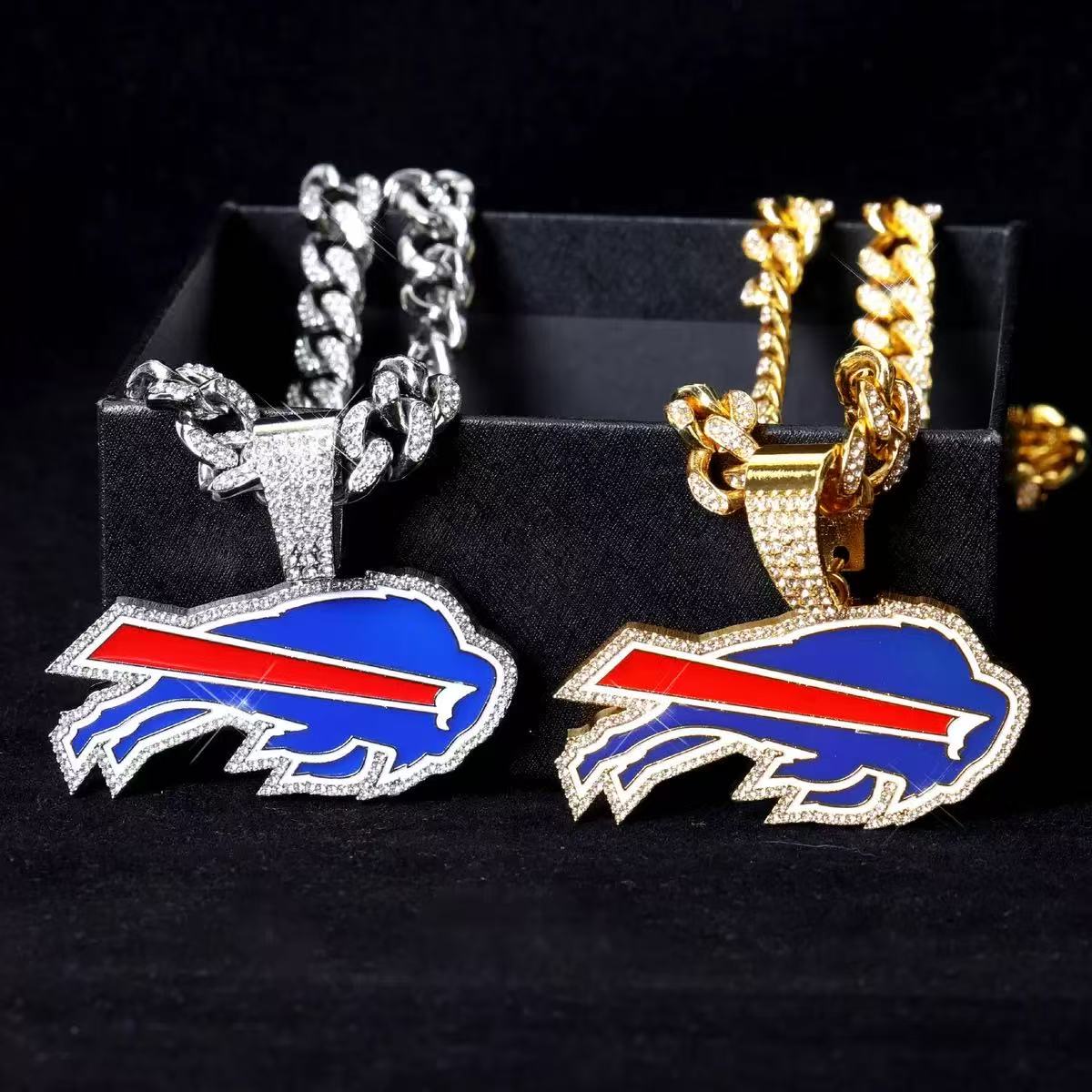 Buffalo Bills  Fashionable and unique necklace accessory for menversatile hip-hop Cuban chain