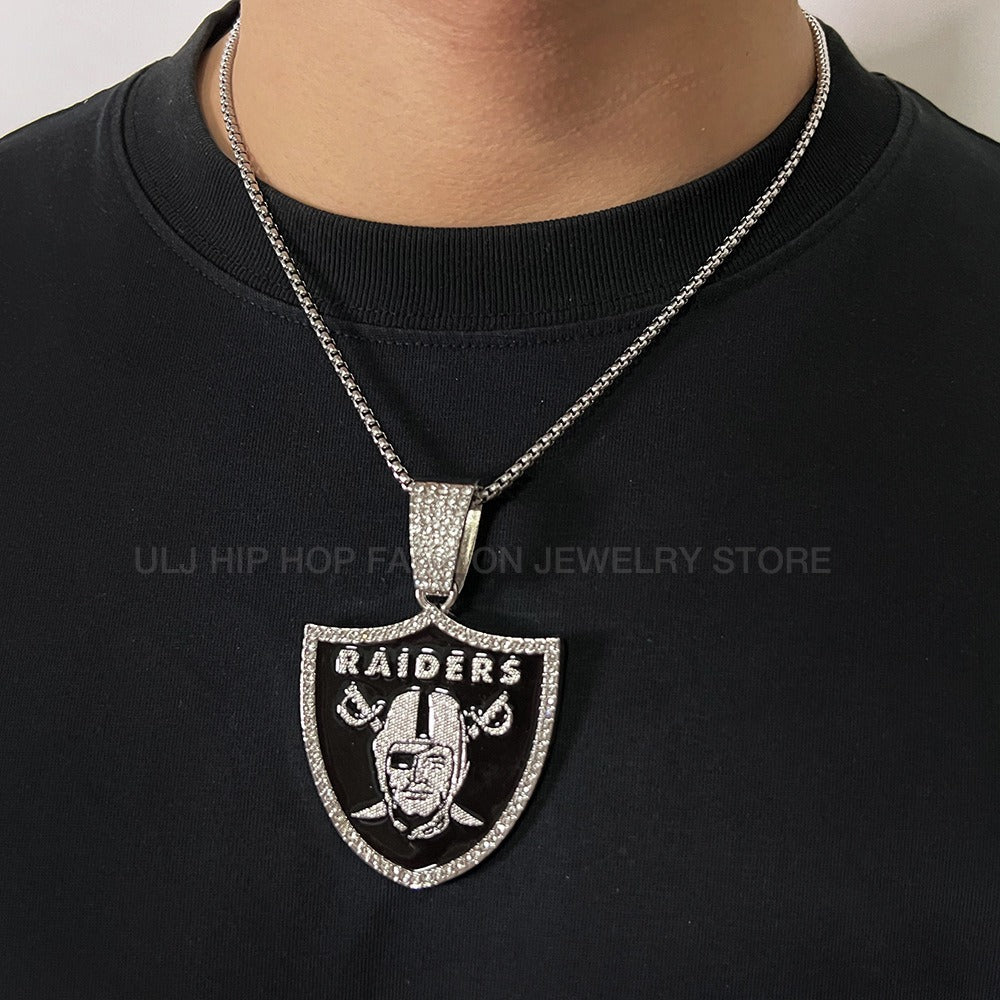Las Vegas Raiders Team Logo Hip-Hop Cuban Chain Pendant Necklace - Trendy Brand for Men and Women, Cuban Necklace, Football Fan, Team Logo Hip-Hop Cuban Chain Pendant Necklace, Trendy Brand for Men and Women